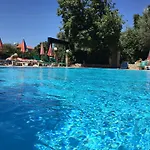 Peace מלון אולודניץ