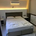 绿色和平酒店 厄吕代尼兹