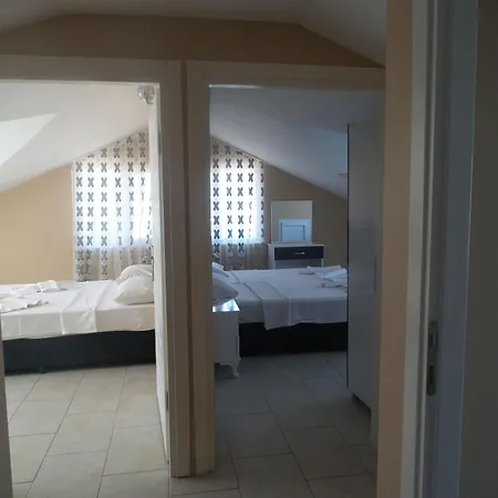 Hotel Peace 2*