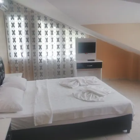 Hotel Peace
